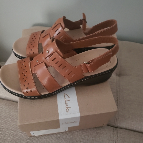 Clark shoes - Picture 1 of 4